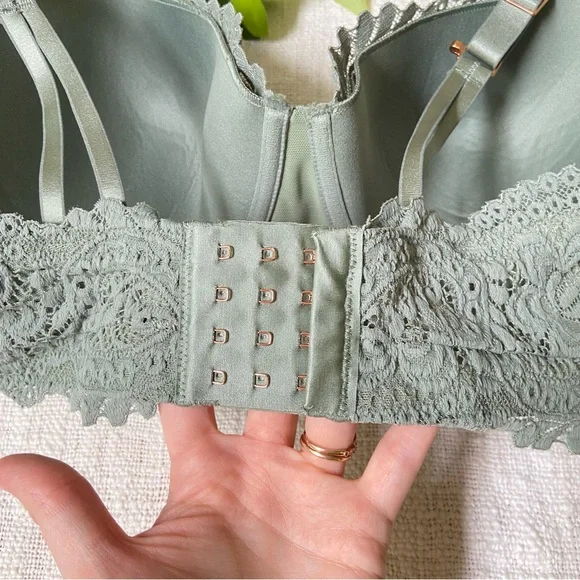 SOLD Aerie lightly padded balconette floral lace bra 40D sage green rosegold - Picture 9 of 11